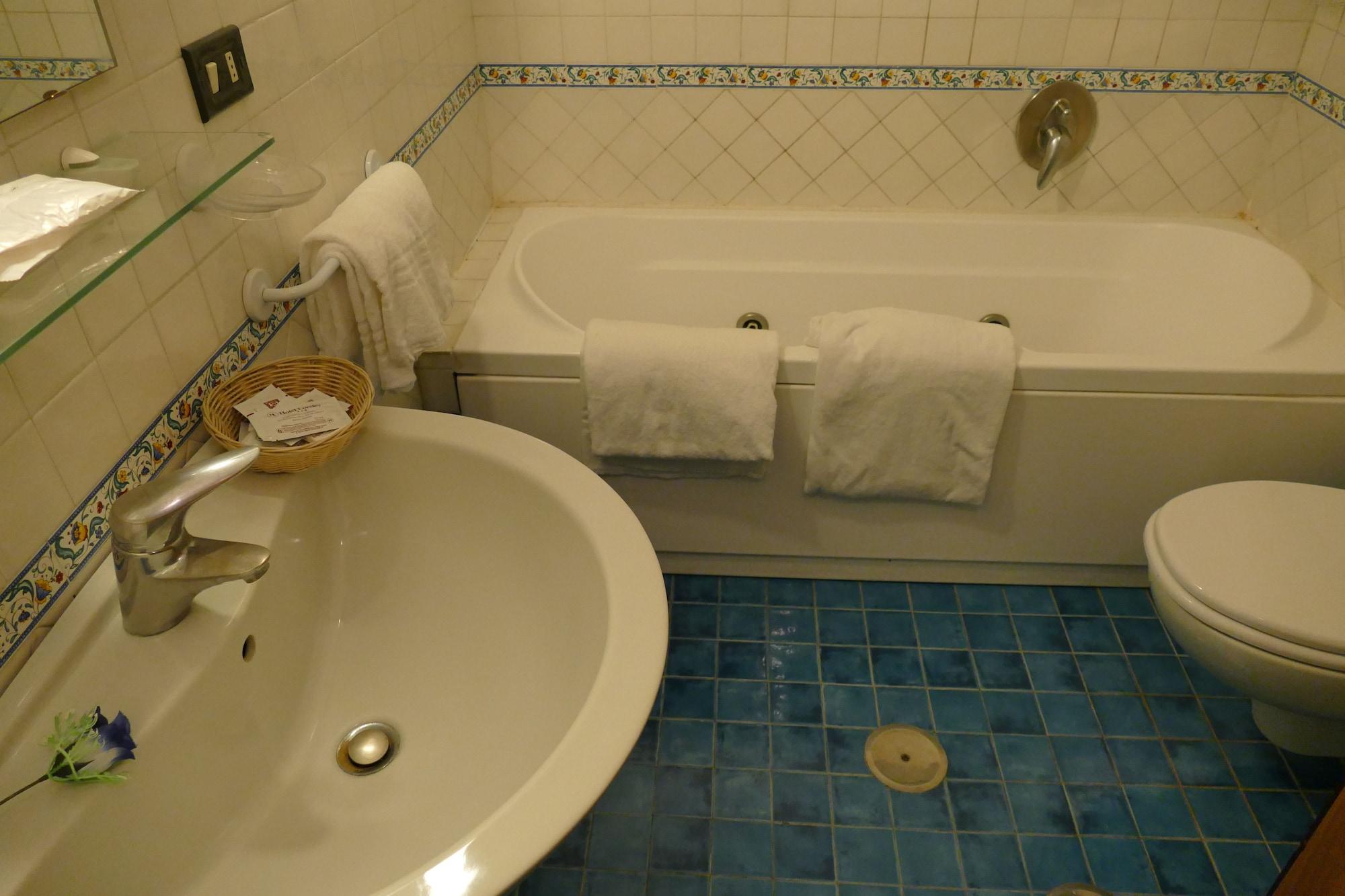 Hotel Nuovo Rebecchino Napoli Esterno foto