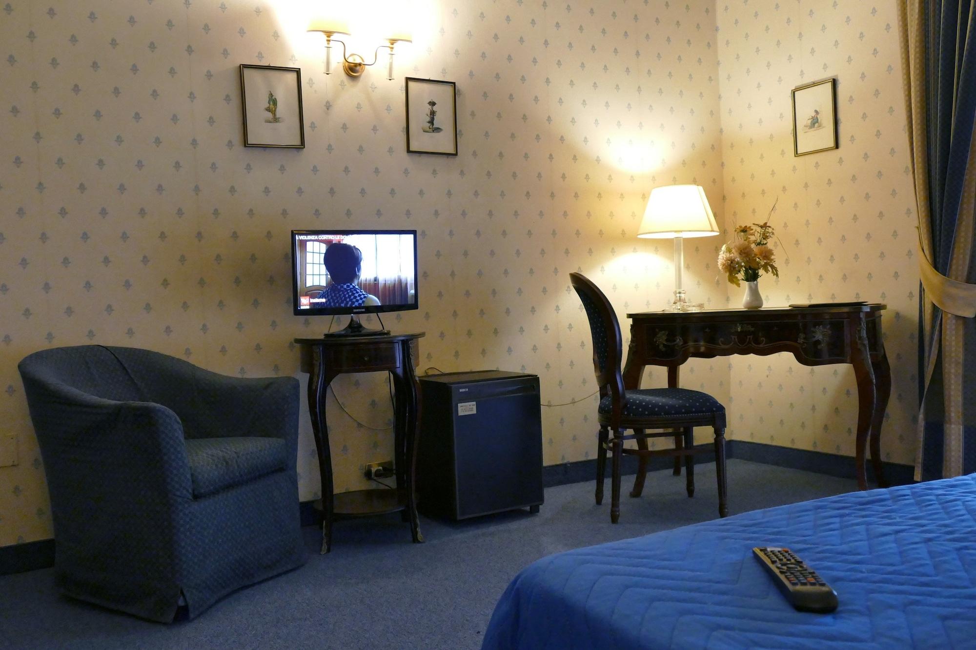 Hotel Nuovo Rebecchino Napoli Esterno foto