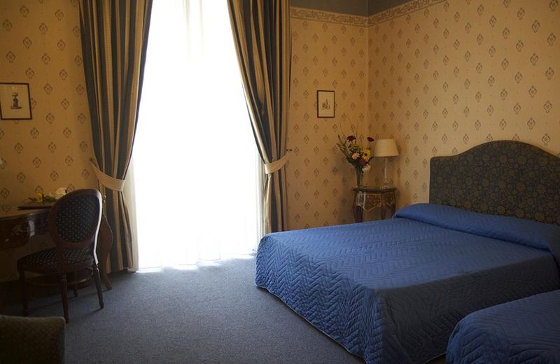 Hotel Nuovo Rebecchino Napoli Esterno foto
