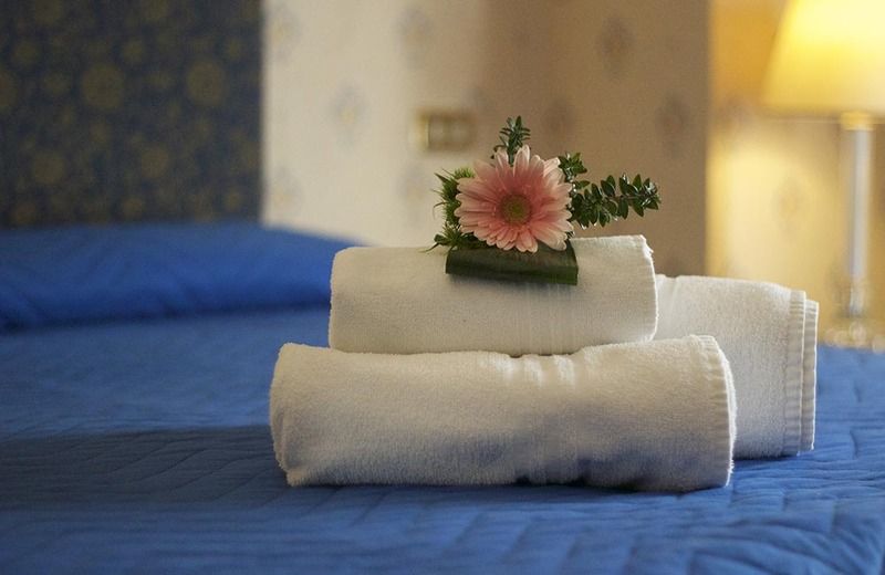 Hotel Nuovo Rebecchino Napoli Esterno foto