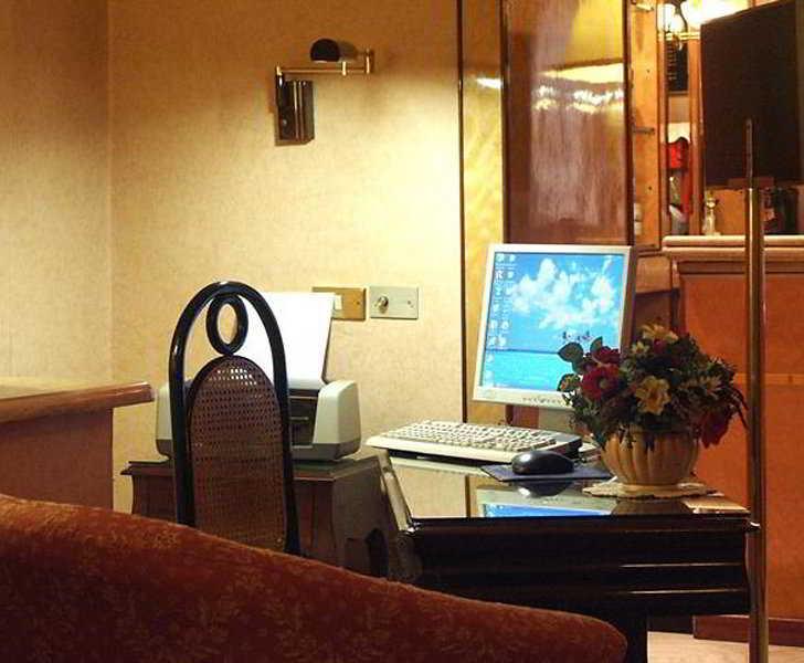 Hotel Nuovo Rebecchino Napoli Servizi foto